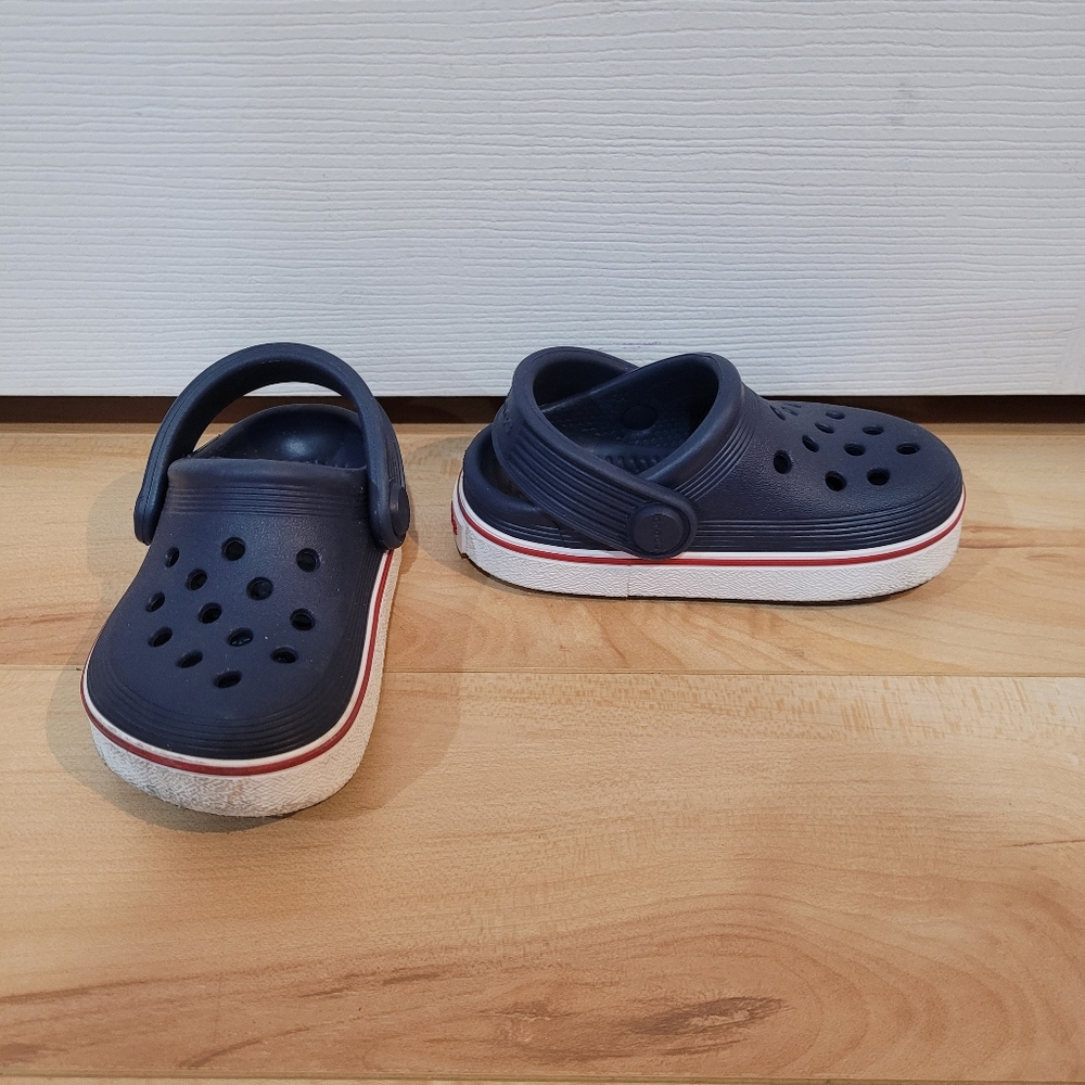 Crocs Toddler/Little Kids Size 5 Navy Blue Shoes